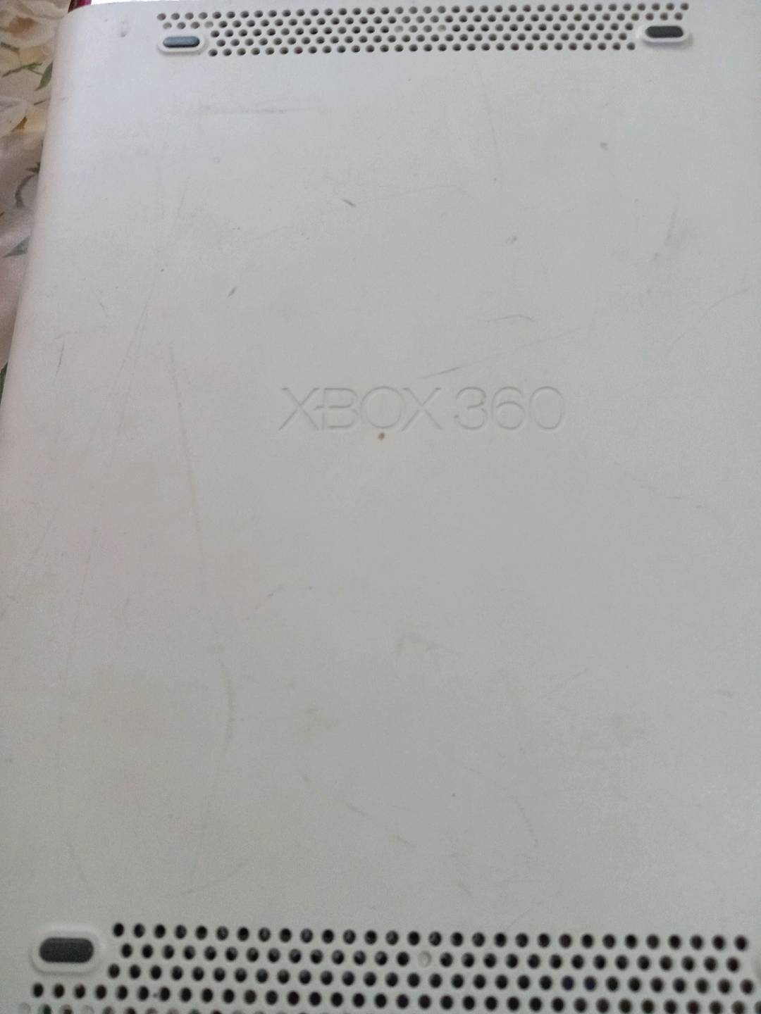 xbox360 Microsoft Console price 35eur. You can negotiate.
