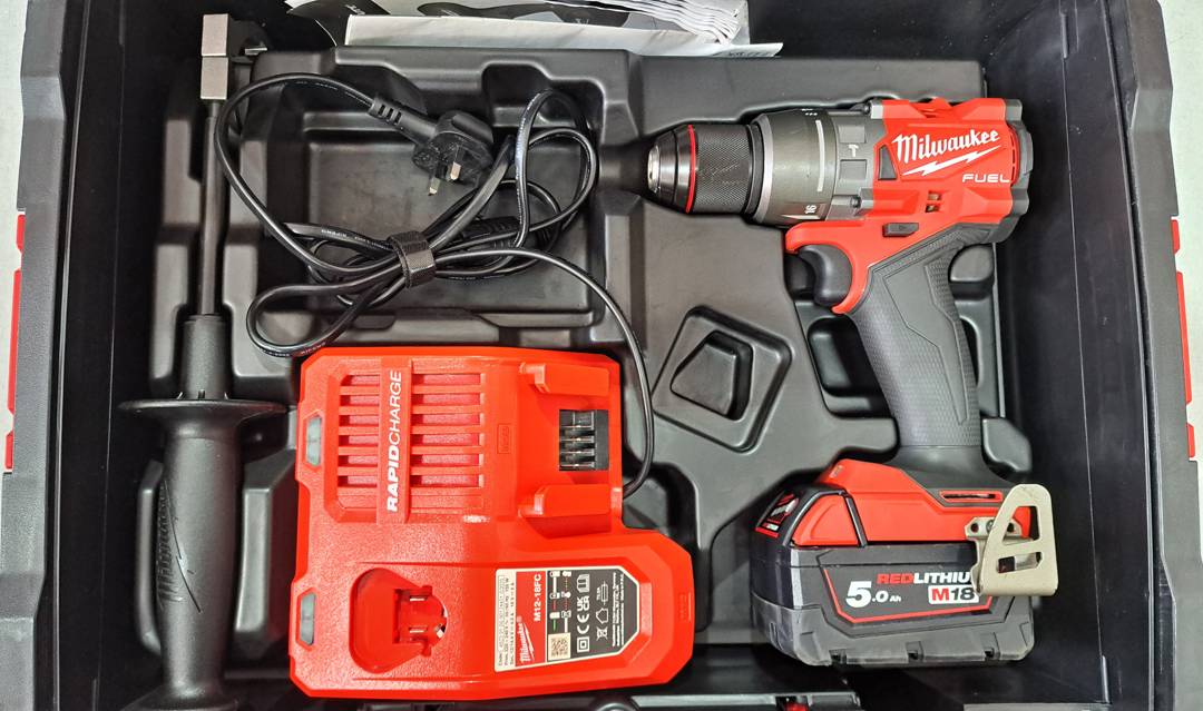 Milwaukee FUEL M18 FPD3 отвертка / бормашина НОВО