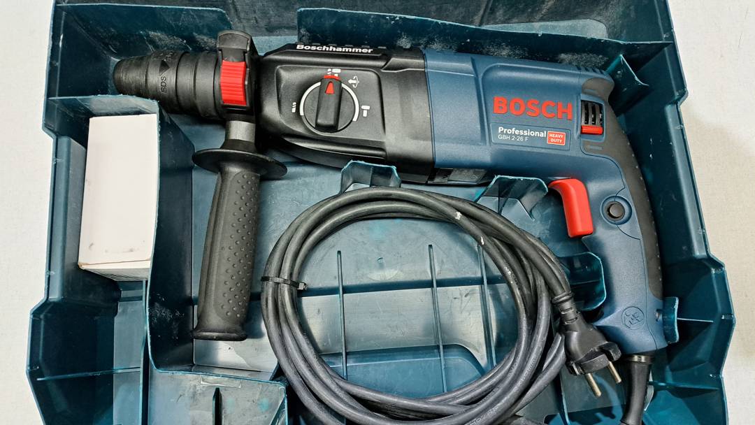 Дрель Bosch GBH 2-26 F SDS plus