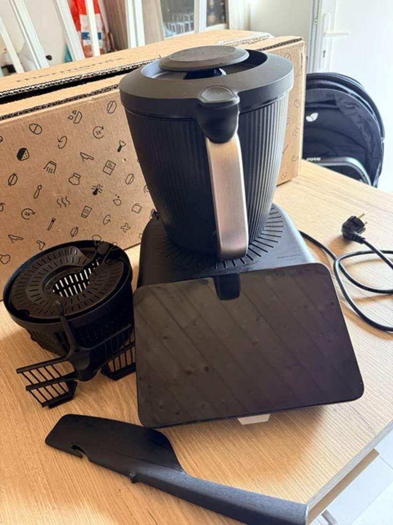 Thermomix TM7 – Wie neu, komplett mit Zubehör