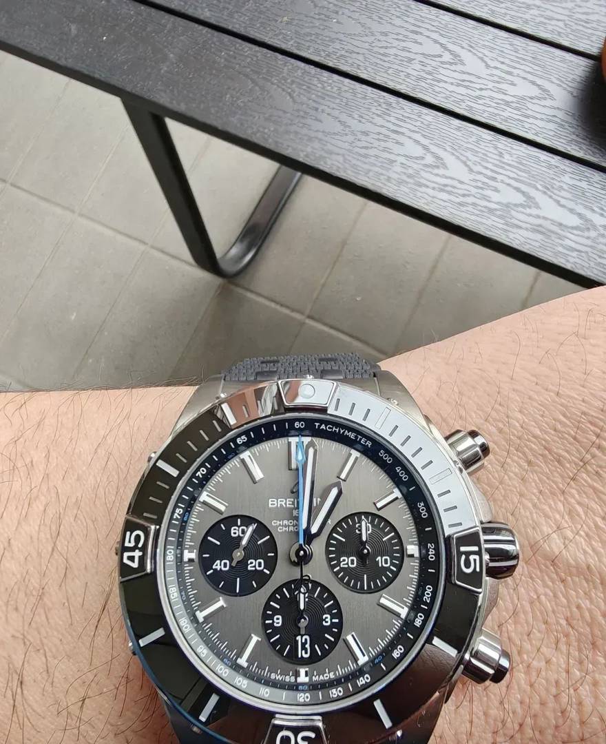 Breitling Super Chronomat 44 Titanium — kao nov