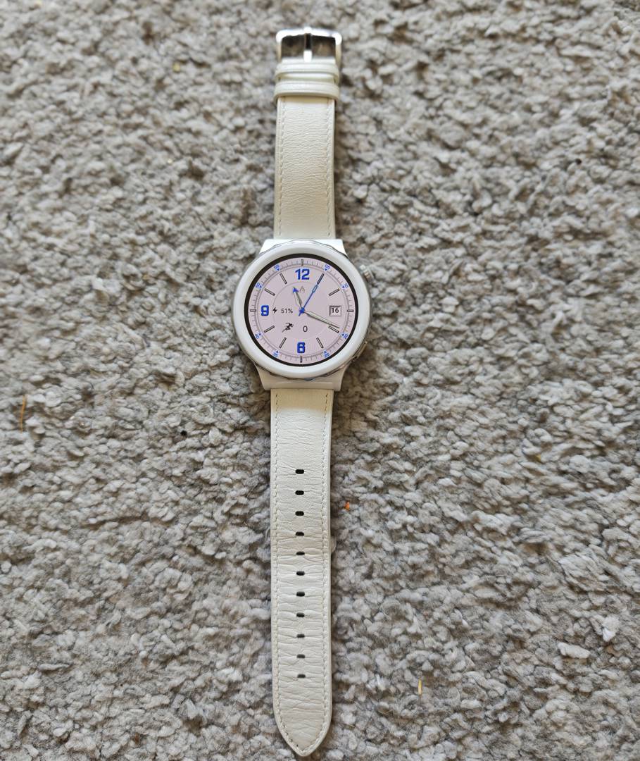 Huawei Watch GT 3 Pro (43 mm, weiße Keramik)