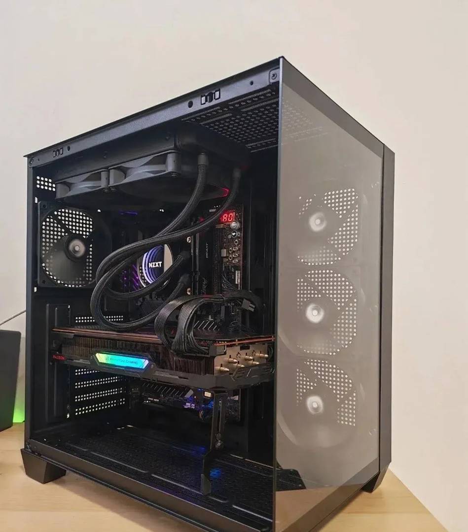 Gaming PC i7-13700K, RX 6900 XT 16GB, 32GB DDR5, ROG Z690 Apex, 1TB