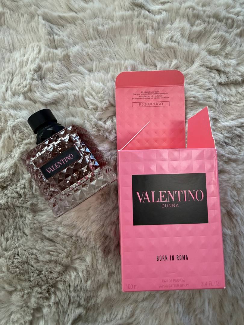 Valentino Donna Born in Roma perfume
