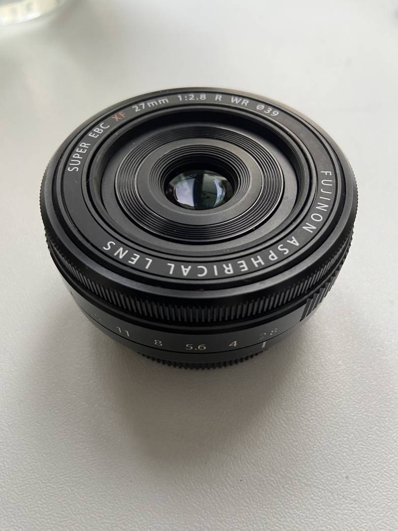 Fujifilm Objektiv 27mm 2,8