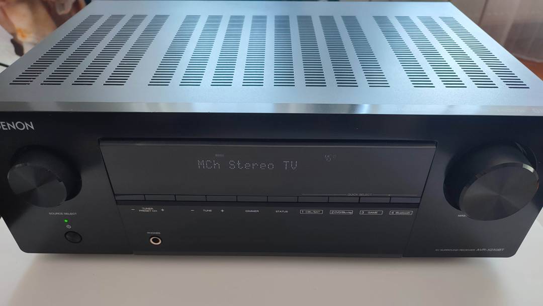 AV-receiver Denon AVR-X250BT 5.1 / 4K HDR
