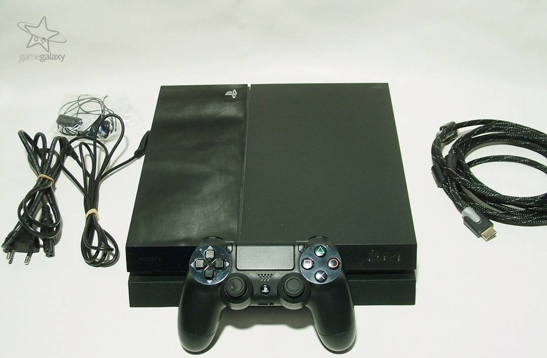 PlayStation 4 (Fat) — original, nemodat, funcționează online