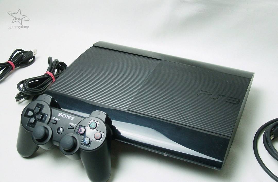 PlayStation 3 Super Slim 500GB — softmod, 40 igara