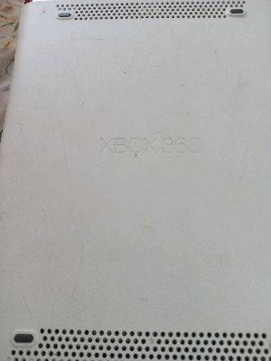 xbox360 Microsoft Console цена 35eur. Можно договориться. — Majur