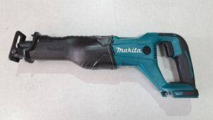 Makita DJR186 akkus szablyafűrész / rókafarkú fűrész — Novi Sad
