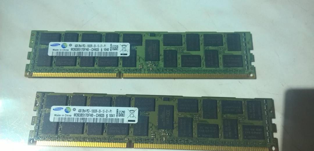 Szerver RAM Samsung DDR3 ECC
