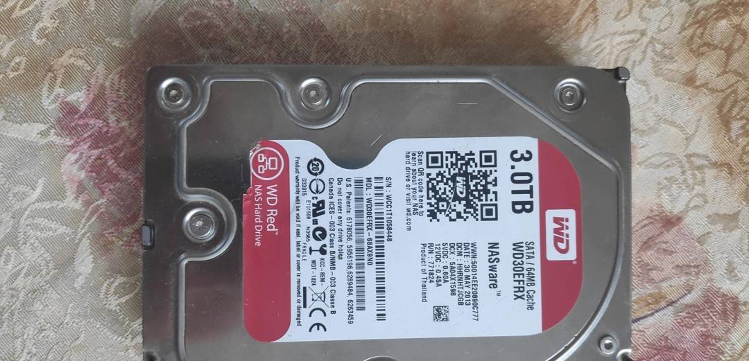 Твърд диск Western Digital Red 3 TB 3.5" SATA