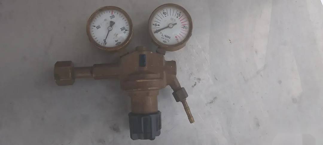 Редуцир-вентил за CO2/аргон Messer