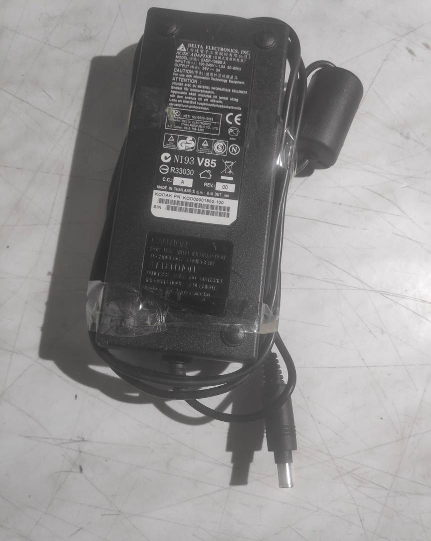 Захранващ адаптер Delta Electronics 36 V 3 A