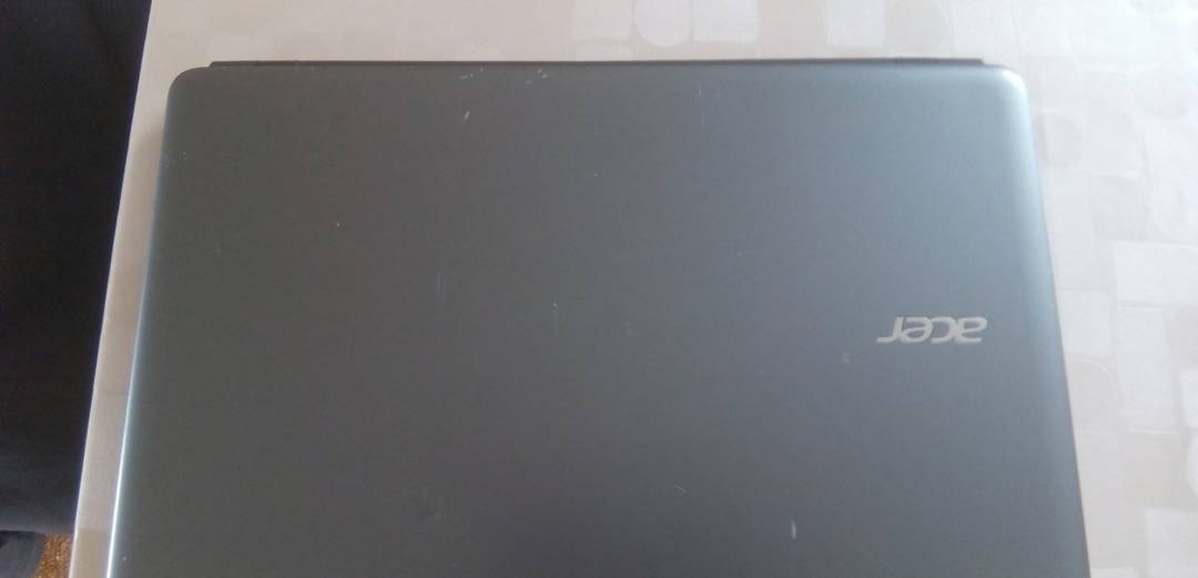 Delovi za laptop Acer Aspire E1 (V5WE2) AMD