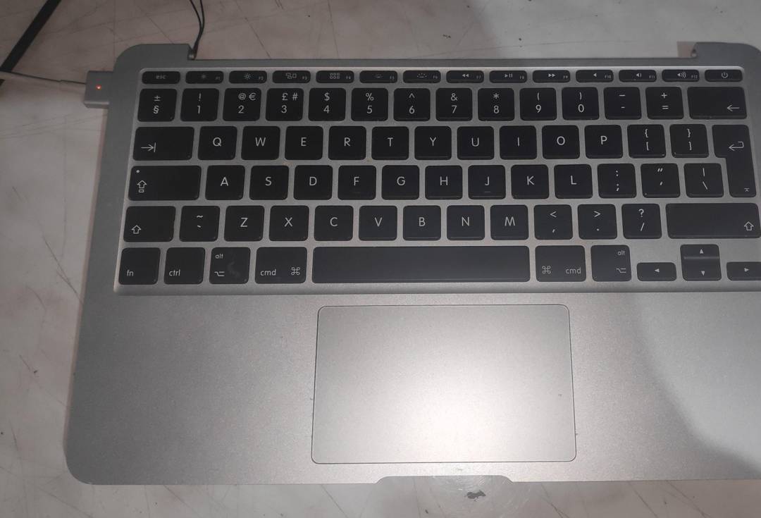 Laptop-Ersatzteile Apple MacBook Air 11 A1465 (Early 2015) i5 1.6 GHz