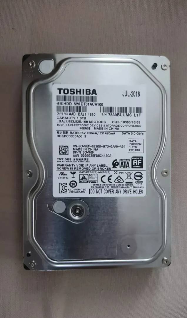 Твърд диск Toshiba 1 TB