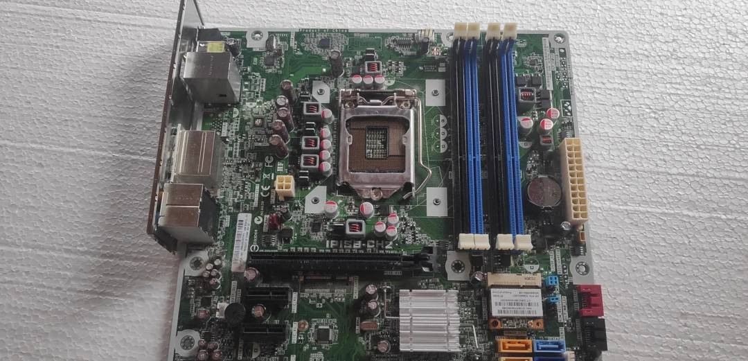 Дънна платка Pegatron IPISB-CH2 LGA1155