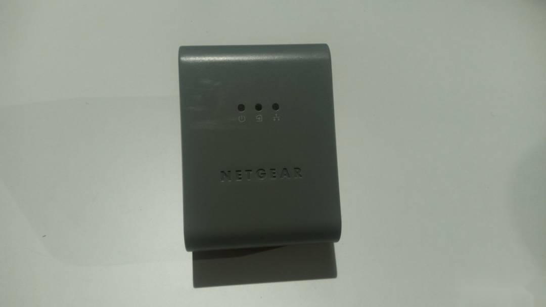 Powerline-адаптер Netgear XAV101 AV 200 Mbps