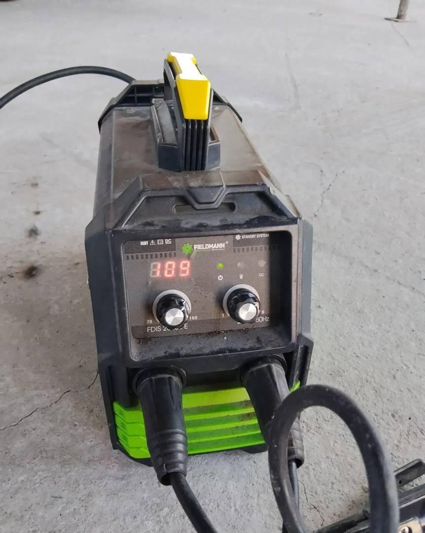 Inverter-Schweißgerät Fieldmann 160 A