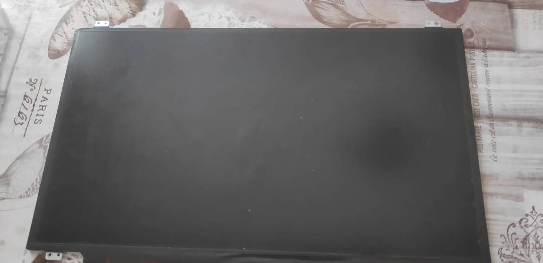 Екран (панел) за лаптоп LG Philips 17.3" FHD IPS 30 pin eDP LP173WF4 (SP)(F1)