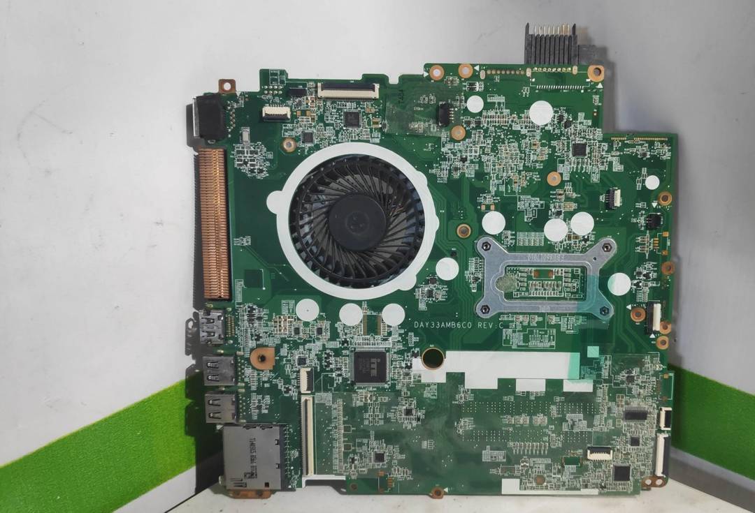 Laptop alaplap HP Pavilion 15-k156n i7-4710HQ