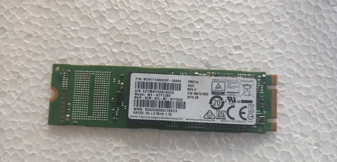 SSD Samsung 128 GB M.2 MZNTY128HDHP-00000