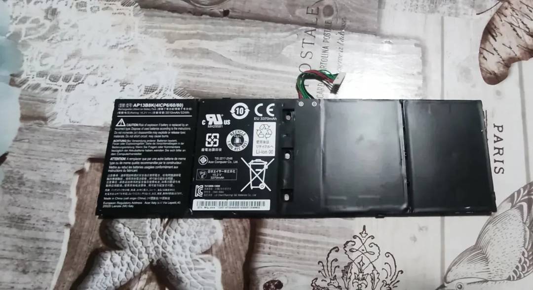 Акумулятор для ноутбука Acer Aspire V7 (ZRQ)