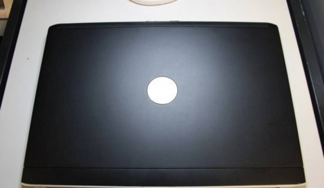 Delovi za laptop Dell Inspiron 1720