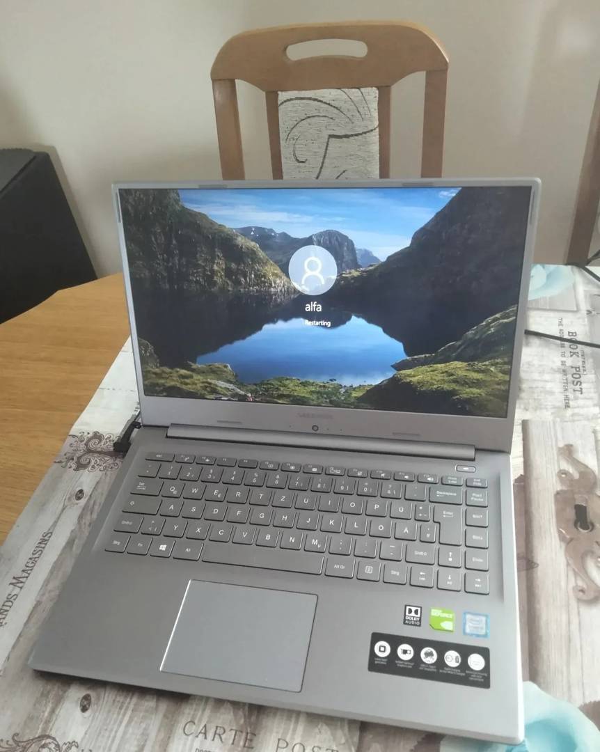 Laptop Medion P15646