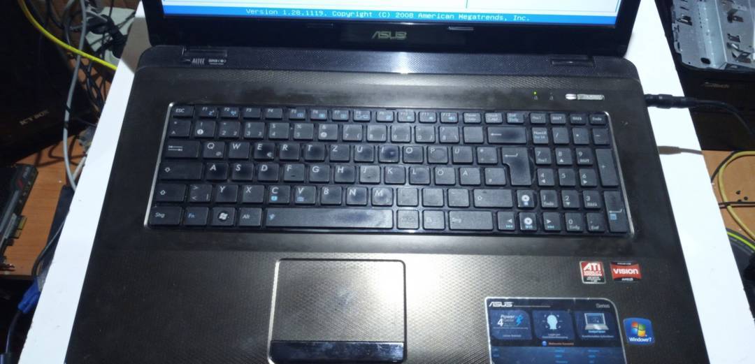 Delovi za laptop Asus K72DR 17.3" AMD