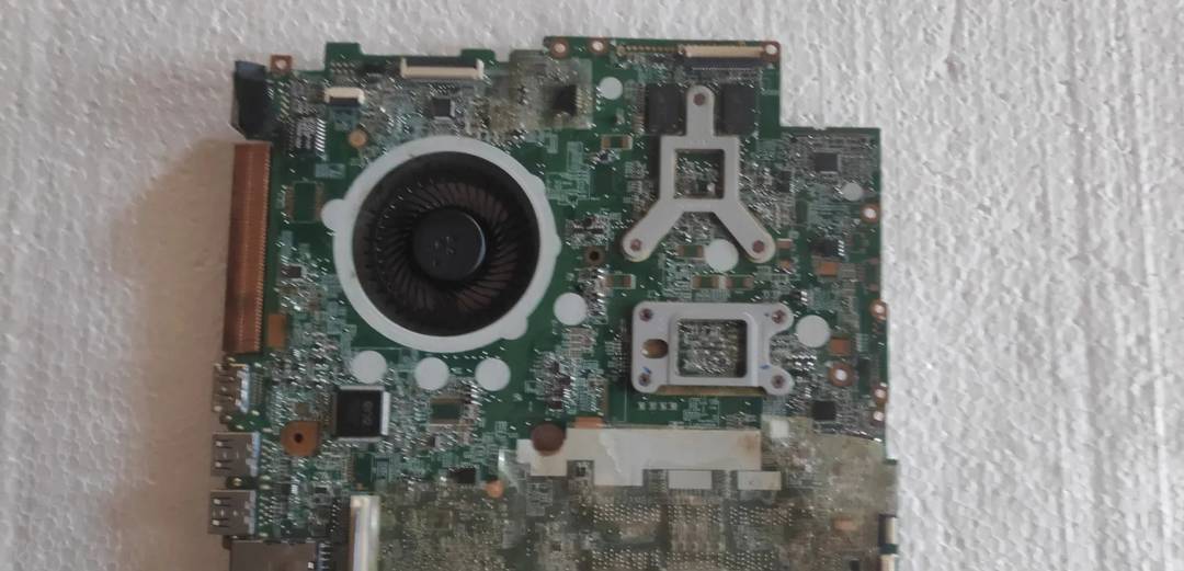 Laptop alaplap HP Pavilion 17-1019no i5