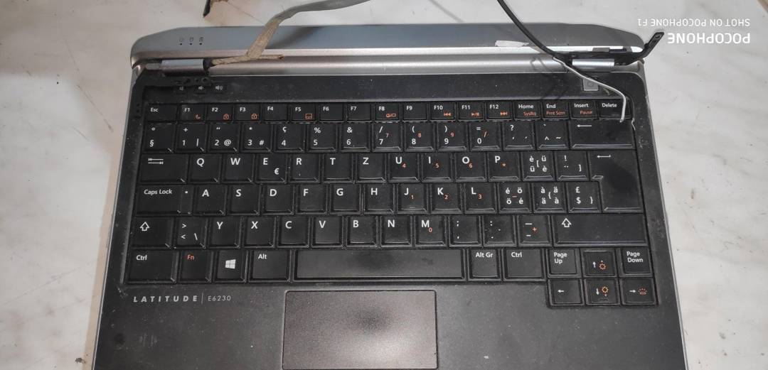 Delovi za laptop Dell Latitude E6230 i5-3340M 2.7 GHz