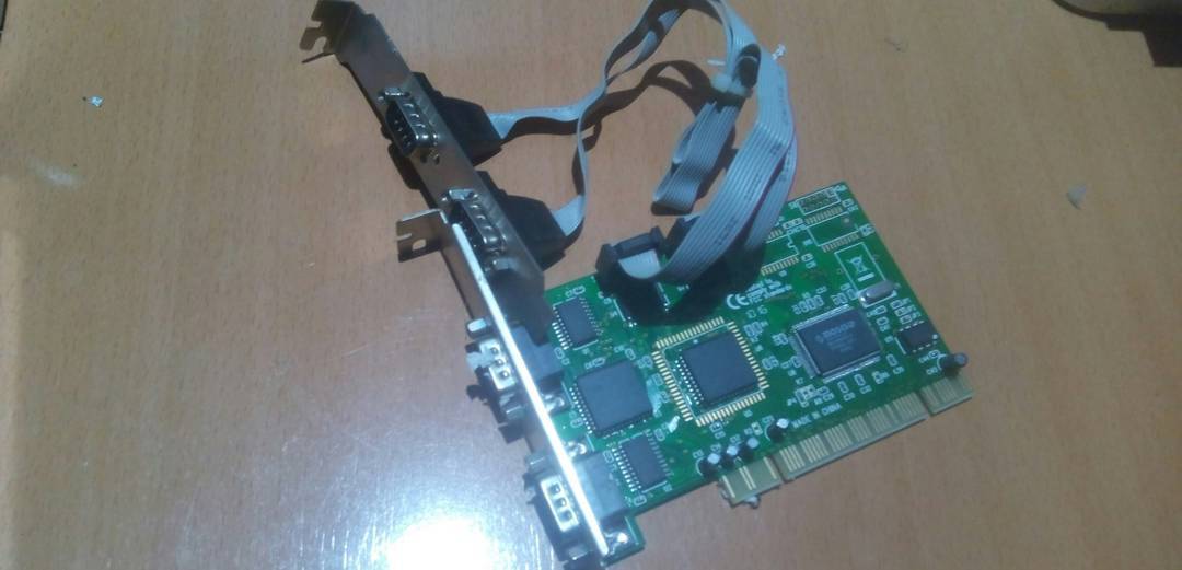 Kontroler serijskih portova 4-port PCI