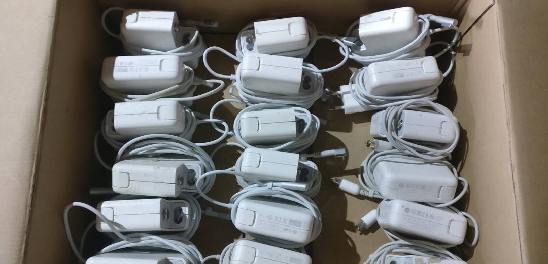 Încărcător laptop Apple MagSafe 1 / MagSafe 2 60 W / 85 W