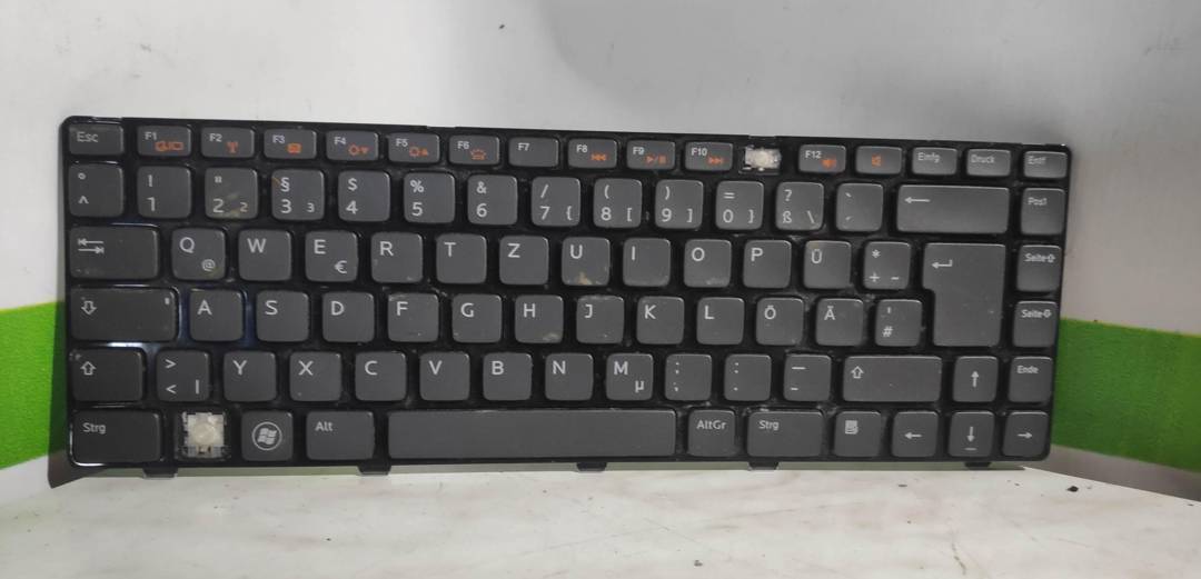Клавиатура за лаптоп Dell Vostro 3550