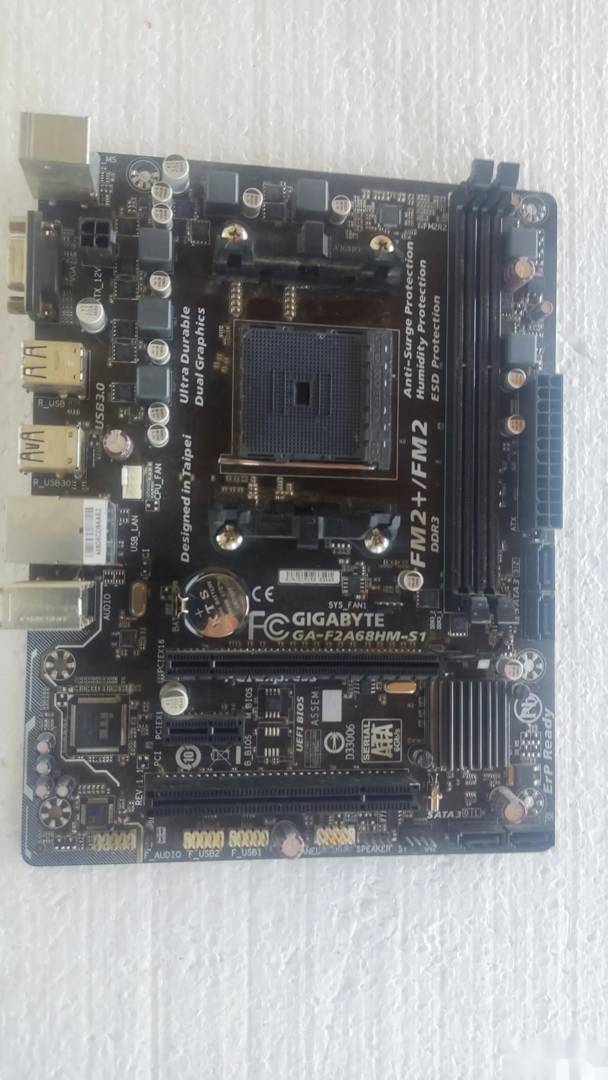 Дънна платка Gigabyte GA-F2A68HM-S1 FM2+