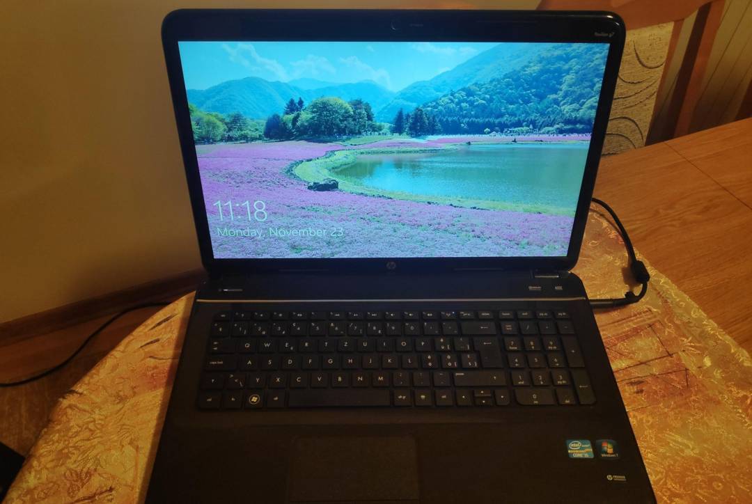 Laptop HP Pavilion G7 i5-2450M / 6 GB / 750 GB HDD