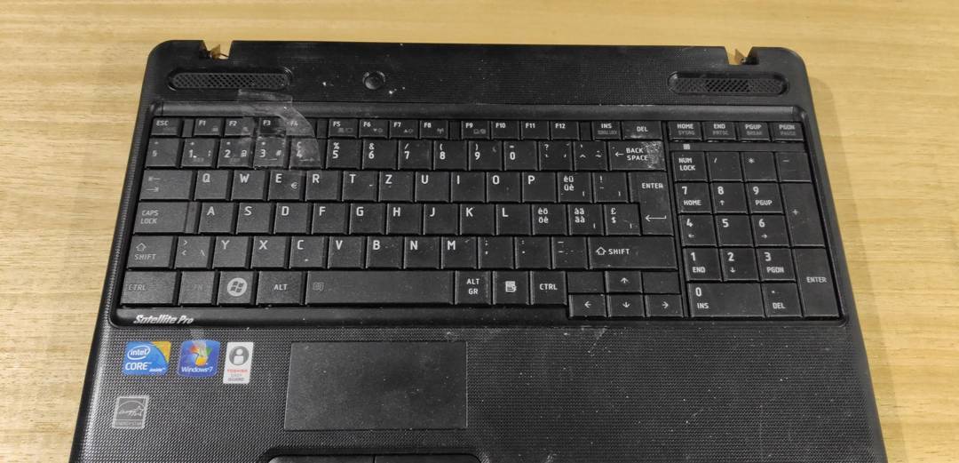 Запчастини для ноутбука Toshiba Satellite Pro C660-233 i3-370M