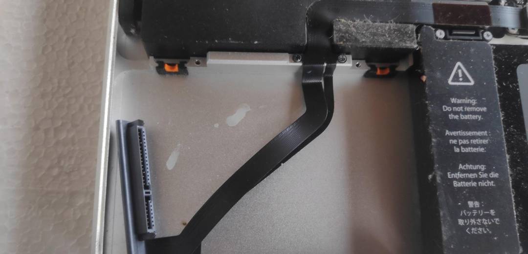 Шлейф жёсткого диска Apple MacBook Pro 15 A1286 (Mid 2009)
