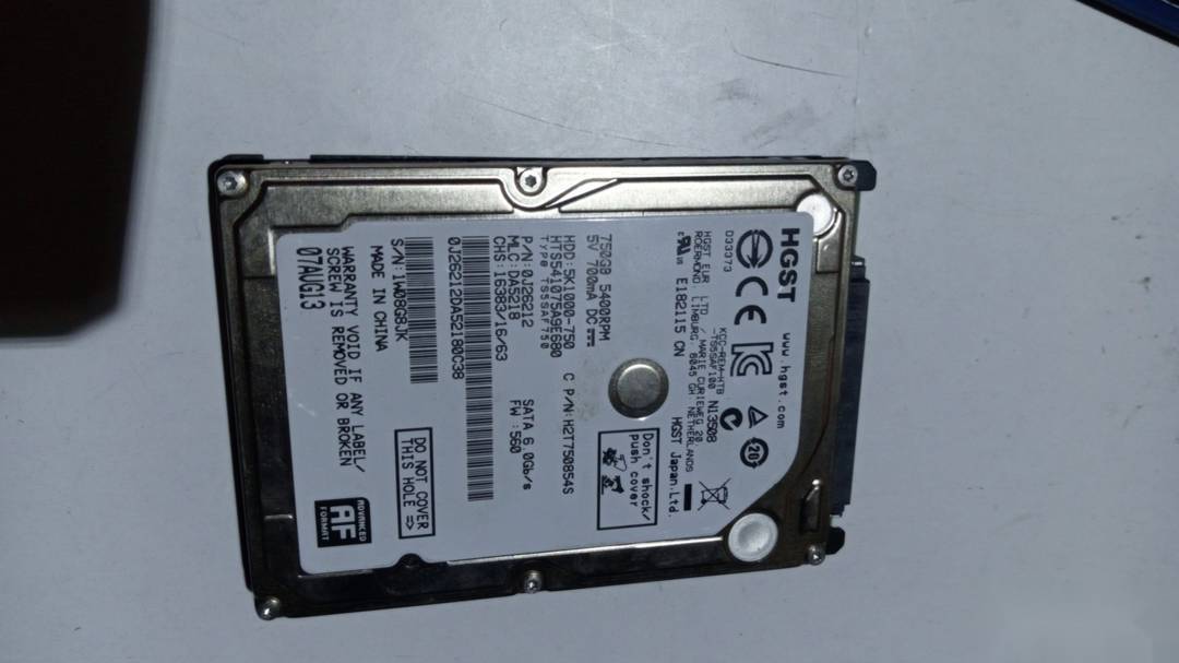 Laptop hard drive HGST (Hitachi) 750 GB 2.5" SATA
