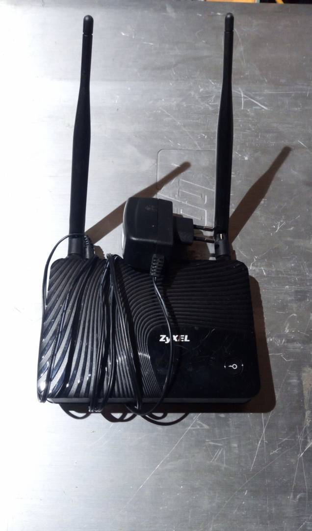 Точка доступу Wi-Fi Zyxel WAP3205 v2