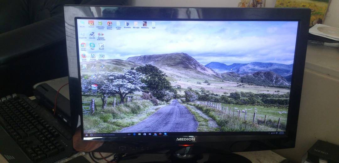 Монитор-телевизор Medion MD21491 26" Full HD