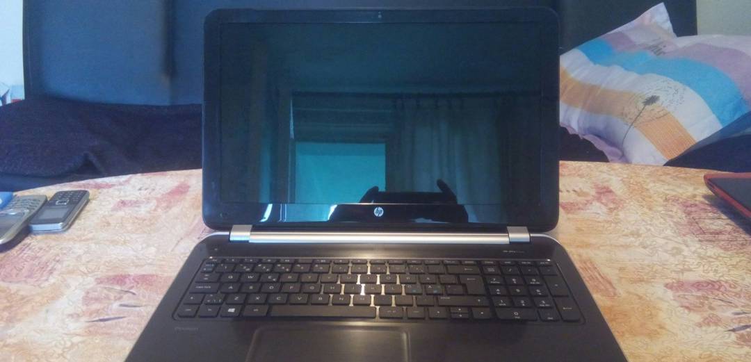 Laptop HP Pavilion 15-n211so A8-4555M / 8 GB / 500 GB HDD