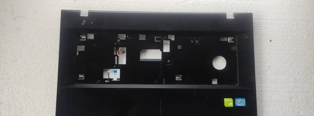Palmrest sa tačpedom Lenovo G700