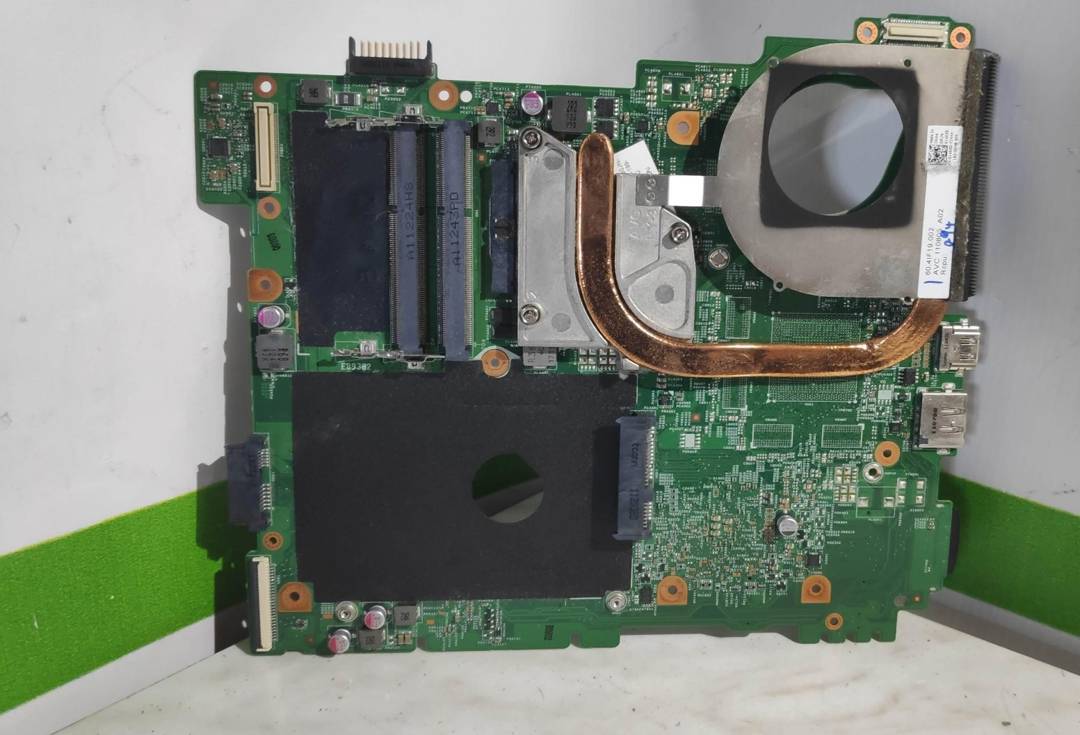 Laptop alaplap Dell Vostro 3550