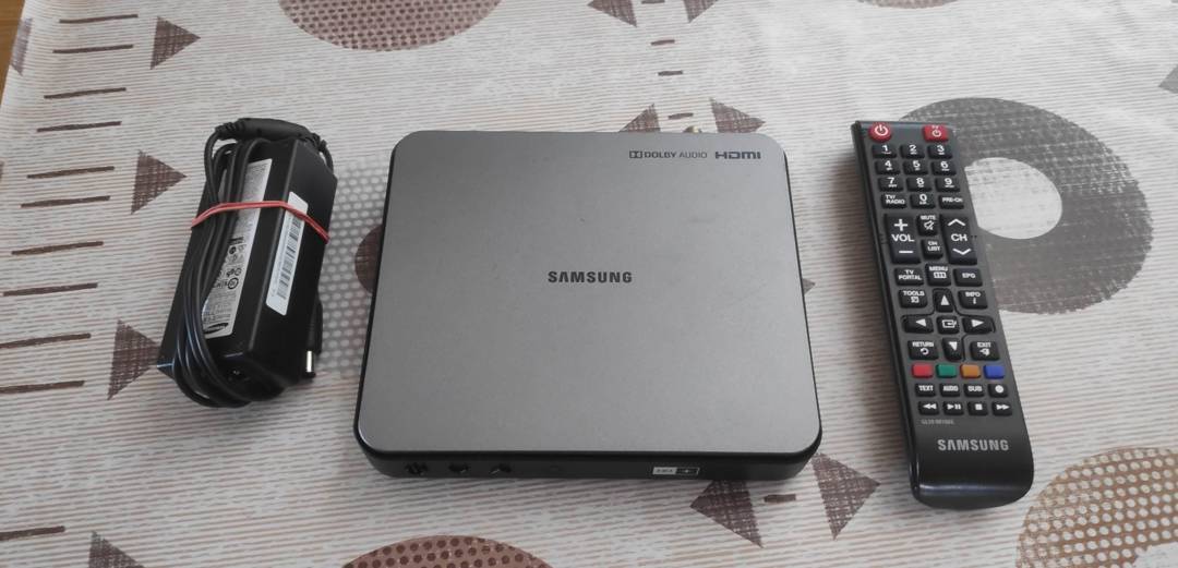 Receiver satelit Samsung GX-SM550SM HD+