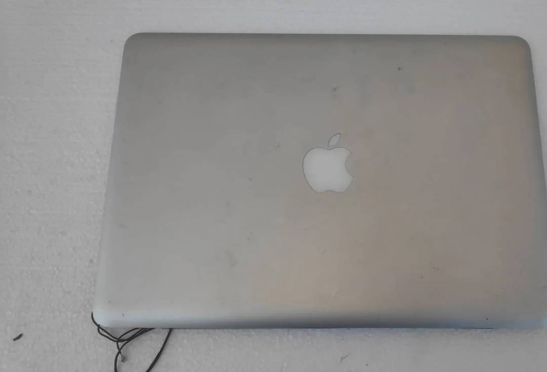 Экран в сборе с корпусом Apple MacBook Pro 13 A1278 (Early 2011)