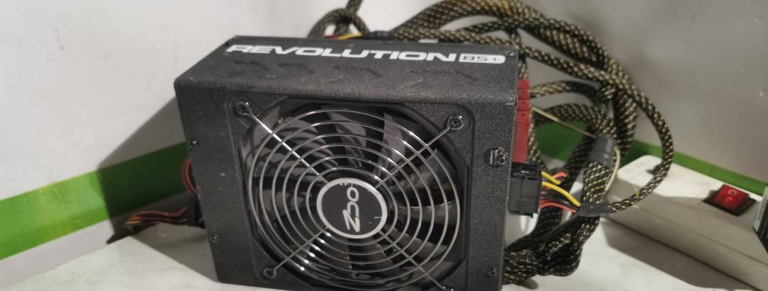 Захранване за компютър Enermax Revolution 85+ 1250 W ERV1250EGT