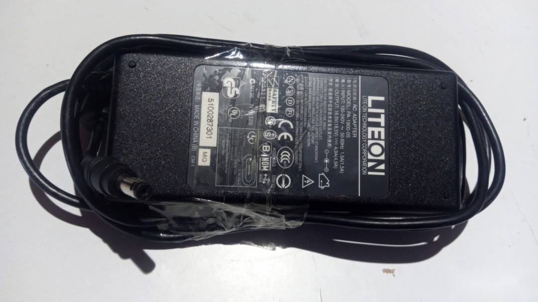 Punjač za laptop Liteon 18.5 V 4.9 A